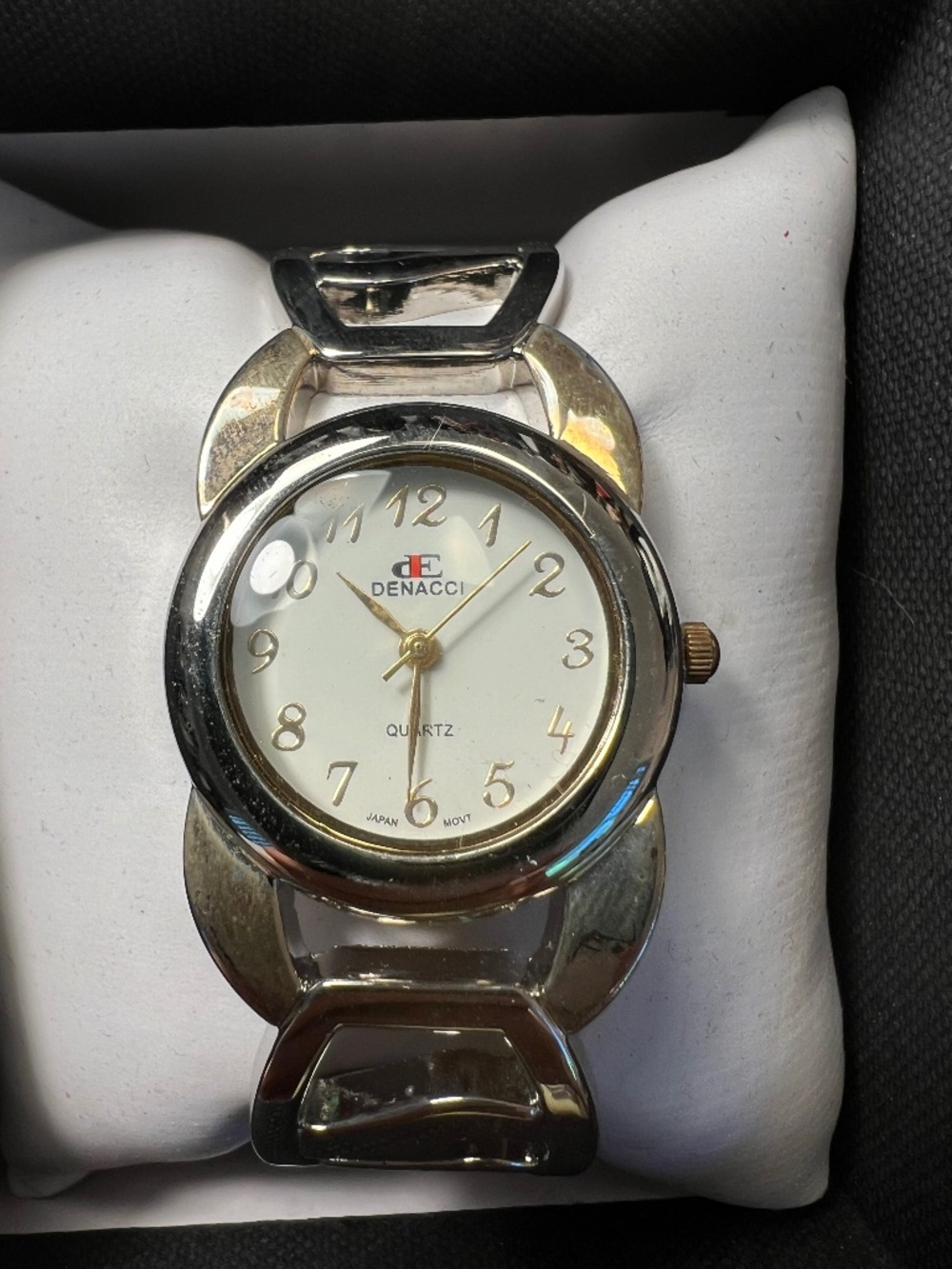 dE Denacci Silver Tone Fancy Link Clamper Quartz Watch NIB